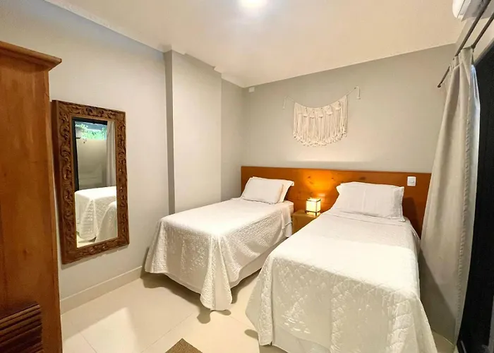  Casa Mar Villas